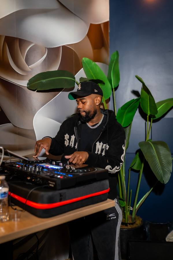 DJ Entertainment